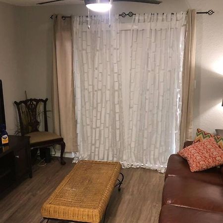 Lovely 1-Bedroom Rental Space With Free Parking Charlotte Eksteriør billede